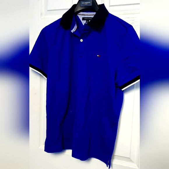 Tommy Hilfiger Signature Polo Tshirts - Picture 3 of 8
